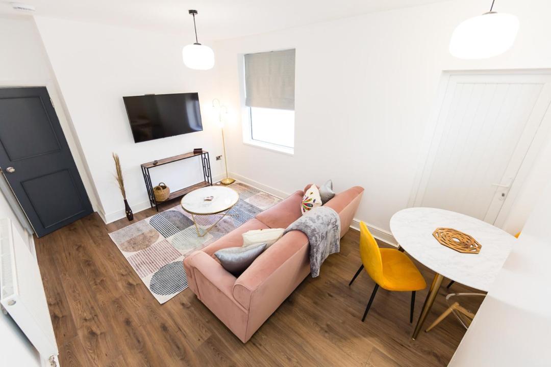 Coastline Villas - Heart Of Redcar 1 & 2 Bed New Apartments, Ideal For Contractors And Holidayers Dış mekan fotoğraf